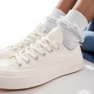 NWT Converse Chuck 70 Oxford Sneaker